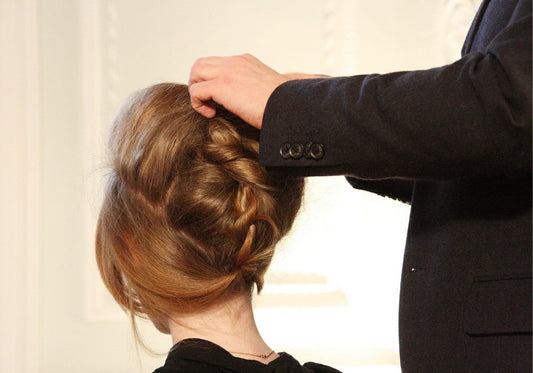 Fashionable combinations of wigs can enhance your overall look